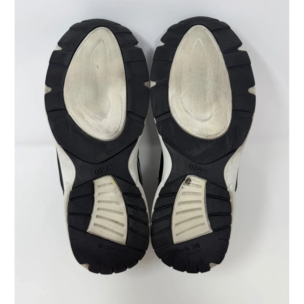 Dior B30 Sneaker Black/White Size 9 US 42 EU